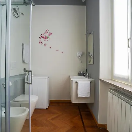 Apartamento Azalea - Radice Comfort - Leonardo, Mxp & Laghi *